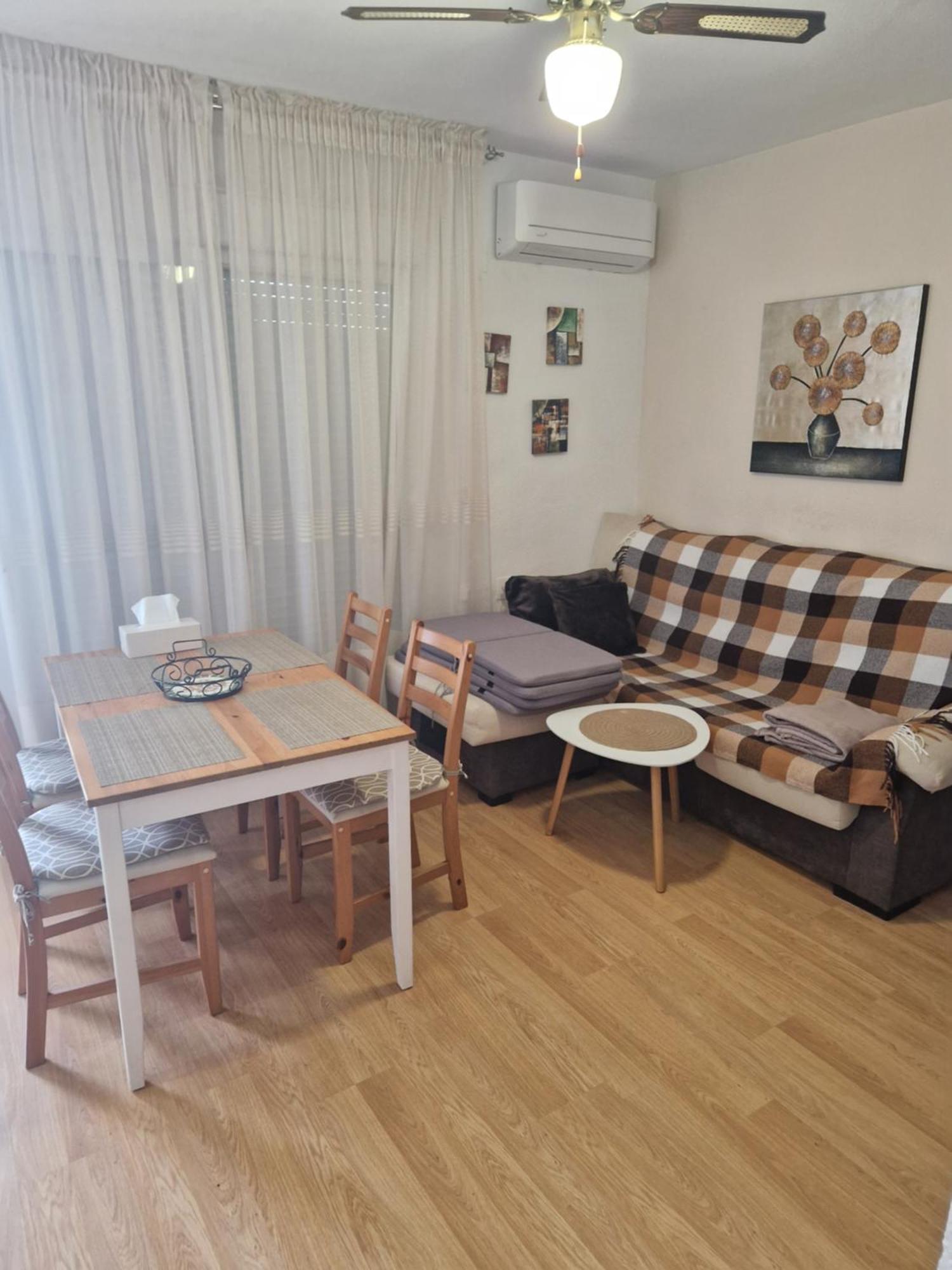 Calle Monteagudo Apartment Torrevieja Exterior photo