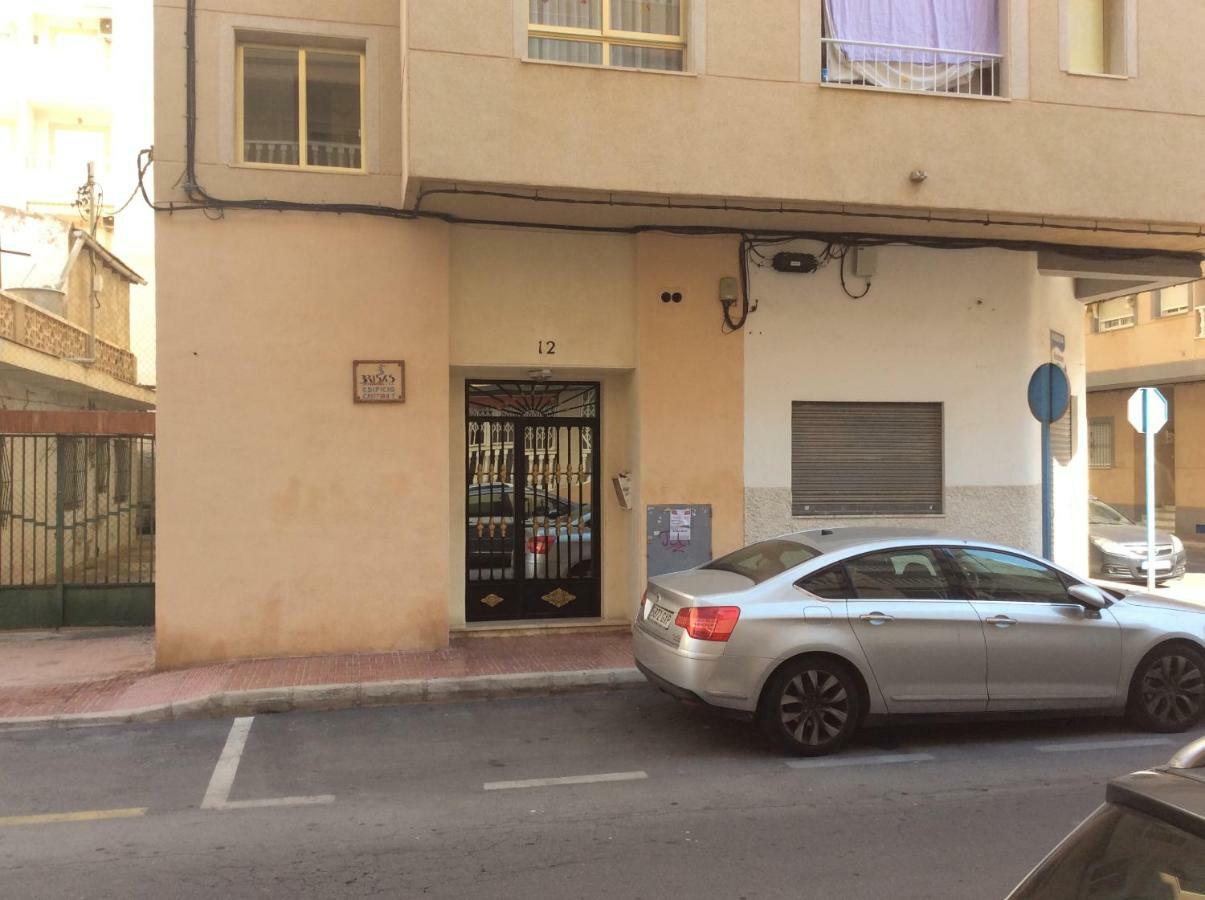 Calle Monteagudo Apartment Torrevieja Exterior photo